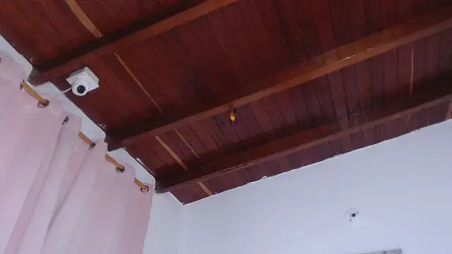 Amara Red online show from January 13, 2026, 11:25 am