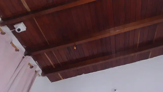 Snapshot of Amara_Red chatting on February 26, 2026, 11:21 am Amara Red online show from February 26, 2026, 11:21 am