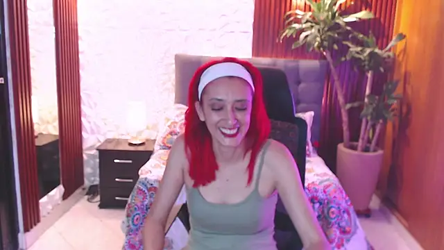 Ruby Your Milf online show from February 15, 2025, 11:14 pm