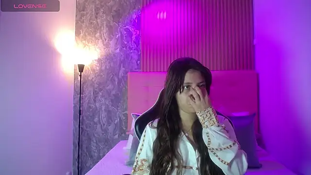 melody  bleir online show from October 26, 2025, 8:42 pm