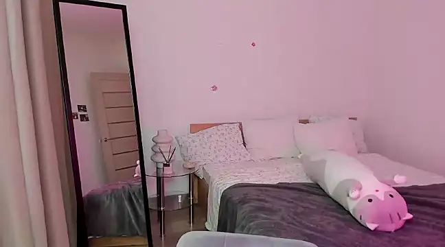 Stella Sunny online show from December 20, 2024, 12:38 pm