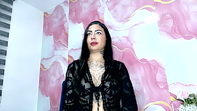EmiliMontero online show from June 5, 2026, 1:54 am