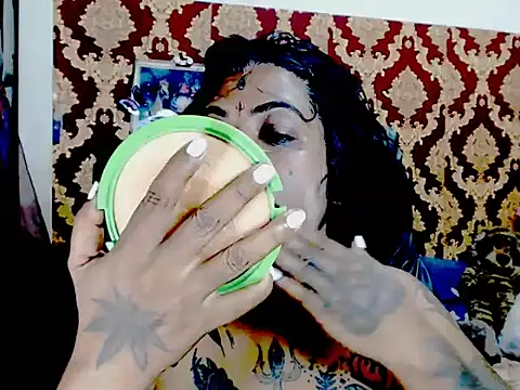 Snapshot of Indiancatz2 chatting on January 8, 2026, 1:50 pm Indiancatz2 online show from January 8, 2026, 1:50 pm