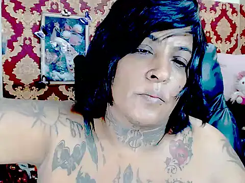 Snapshot of Indiancatz2 chatting on November 29, 2025, 5:24 pm Indiancatz2 online show from November 29, 2025, 5:24 pm