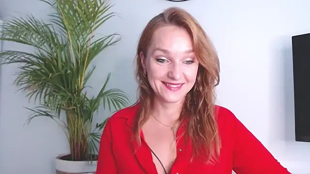 AliciaDesire online show from October 21, 2025, 6:46 am