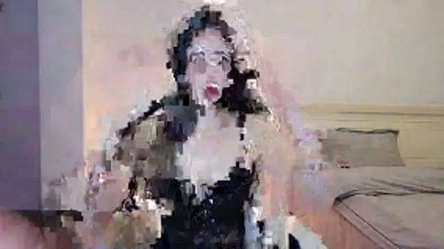 Snapshot of LI-200310 chatting on December 21, 2025, 3:52 am LI-200310 online show from December 21, 2025, 3:52 am