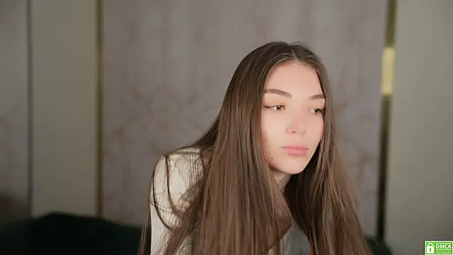 Snapshot of Sweet_Alinka7 chatting on February 11, 2025, 7:33 am Sweet Alinka7 online show from February 11, 2025, 7:33 am