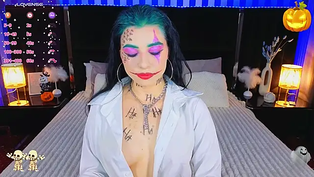 KitnissKiss online show from October 30, 2025, 9:11 pm