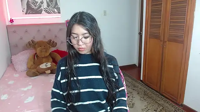 Snapshot of tifanny-squirt chatting on December 18, 2025, 2:05 am tifanny-squirt online show from December 18, 2025, 2:05 am