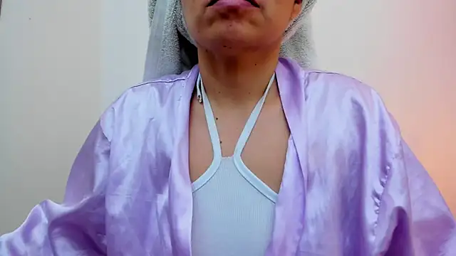 Sofia Walke1 online show from October 18, 2025, 12:01 am