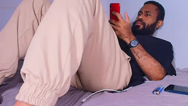 KaelMoreau online show from February 15, 2026, 4:35 am