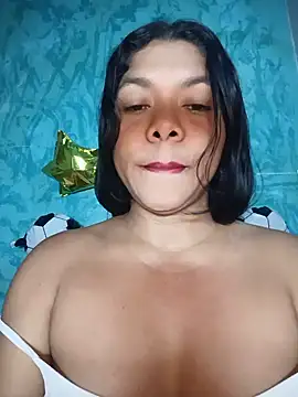Snapshot of DIORA_Latina chatting on June 16, 2026, 3:28 am DIORA Latina online show from June 16, 2026, 3:28 am