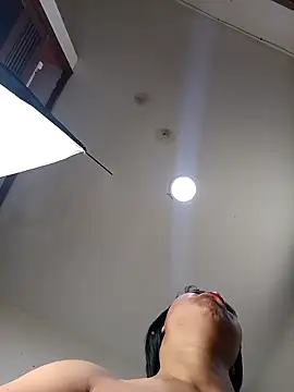 DIORA Latina online show from October 10, 2025, 12:50 pm