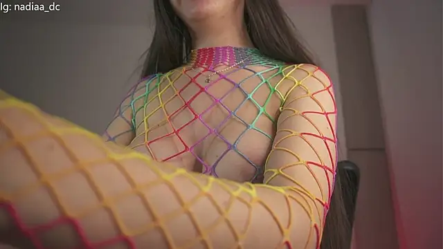 Snapshot of Nadiaa_ chatting on September 27, 2025, 1:12 am Nadiaa online show from September 27, 2025, 1:12 am