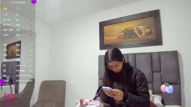 Vahiolet smith online show from February 5, 2026, 12:06 am