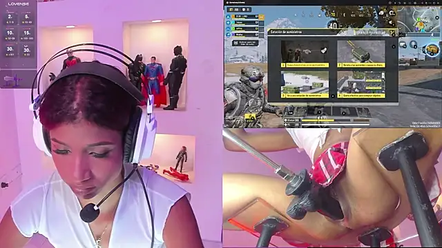 SofiRey  online show from November 30, 2025, 3:02 pm