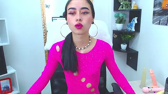 AnnySweett  online show from February 28, 2025, 12:31 pm