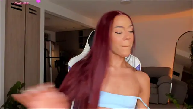  Miss Anna  online show from March 31, 2026, 4:03 am