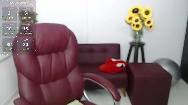 Ghada milf online show from March 26, 2026, 10:29 pm