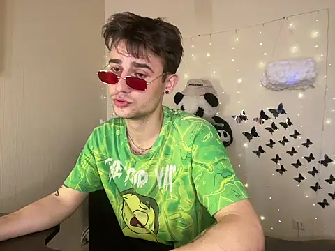 Mike severi2 online show from March 21, 2025, 9:12 am