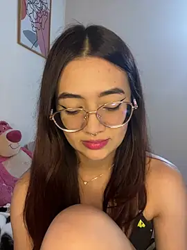 HallieLemon1 online show from February 16, 2025, 4:09 am