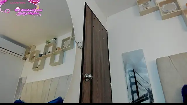 Snapshot of MartinaWestt chatting on February 10, 2026, 10:36 am MartinaWestt online show from February 10, 2026, 10:36 am