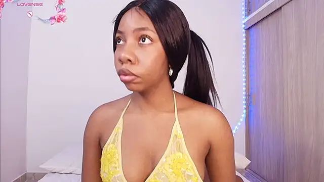 Meganbarko1 online show from November 24, 2025, 1:55 pm