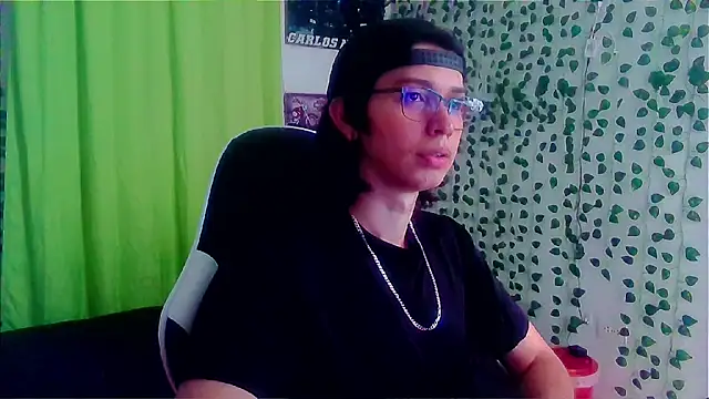 Snapshot of Andy_gray chatting on September 23, 2025, 5:20 pm Andy gray online show from September 23, 2025, 5:20 pm