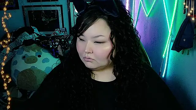 EmGreens online show from October 31, 2025, 3:25 am