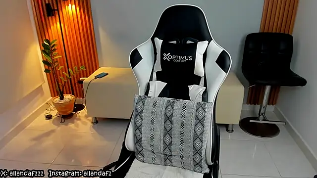 dafboy1 online show from March 13, 2025, 10:10 pm