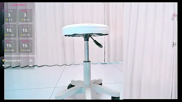 Aster Hoa online show from November 29, 2025, 3:50 am