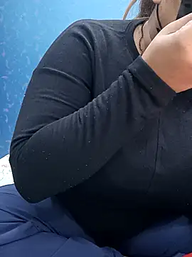 Snapshot of Ruchikalive chatting on November 25, 2025, 8:25 am Ruchikalive online show from November 25, 2025, 8:25 am