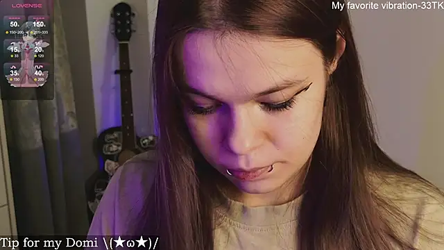 Snapshot of ValBae chatting on February 12, 2025, 4:33 pm ValBae online show from February 12, 2025, 4:33 pm