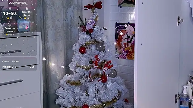 ValBae online show from February 15, 2026, 10:52 pm