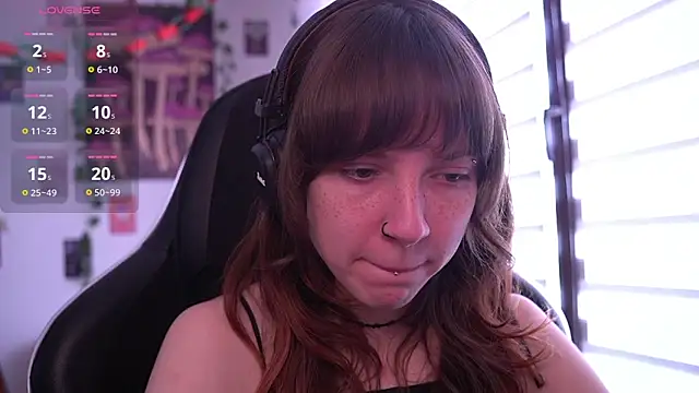 juliapie online show from March 19, 2026, 9:42 am