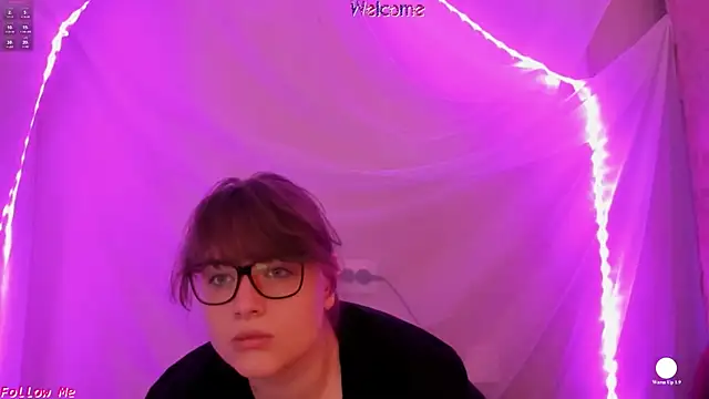 Seductive She Wolf online show from June 2, 2026, 2:50 pm