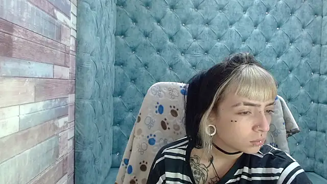 Samantha Smiith online show from October 8, 2025, 3:41 am