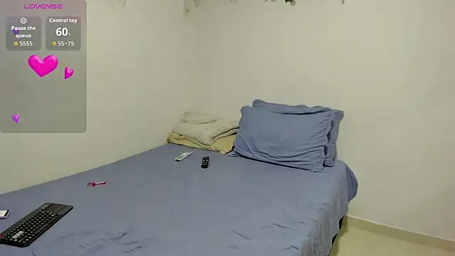 ashley lemus online show from November 2, 2025, 4:06 am