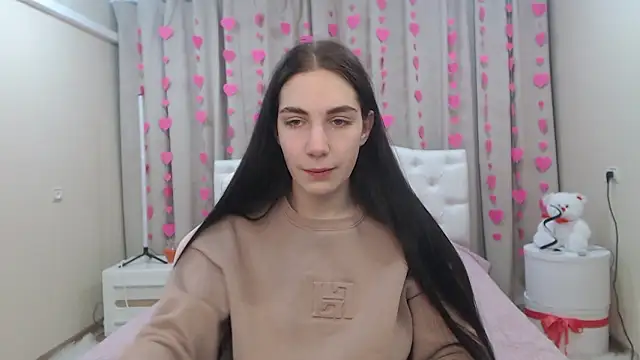 Snapshot of NikaStark_ chatting on February 6, 2026, 7:32 pm NikaStark online show from February 6, 2026, 7:32 pm