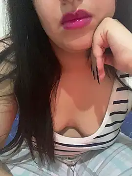 Snapshot of yassminsexy22 chatting on January 28, 2025, 6:17 pm yassminsexy22 online show from January 28, 2025, 6:17 pm