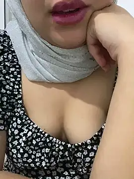 Snapshot of yassminsexy22 chatting on January 9, 2025, 4:39 pm yassminsexy22 online show from January 9, 2025, 4:39 pm