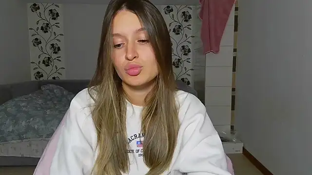 Submissive love online show from November 21, 2025, 3:22 pm