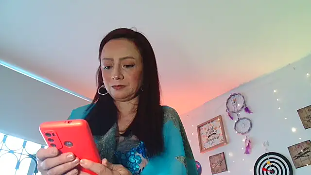 catalinamommyx online show from March 15, 2026, 9:44 pm