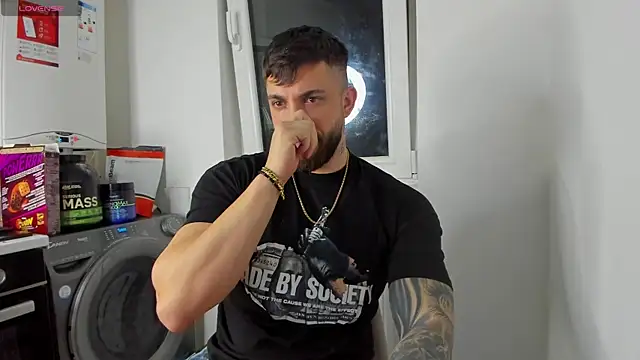 LoveIsBlind  online show from April 20, 2026, 7:37 pm