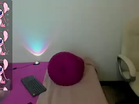 Tesa cute online show from March 17, 2025, 9:57 pm