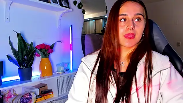 evy orange1 online show from March 31, 2026, 11:51 pm