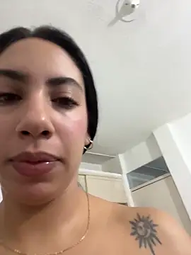 Snapshot of Heratemporal chatting on February 11, 2026, 1:11 pm Heratemporal online show from February 11, 2026, 1:11 pm