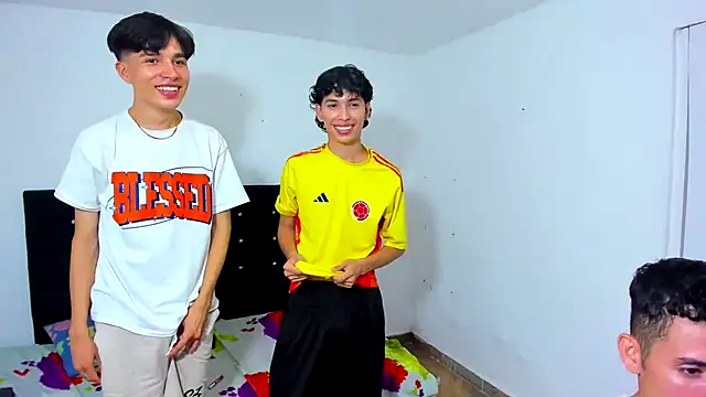 Alexander and Xiao online show from February 27, 2025, 4:13 am