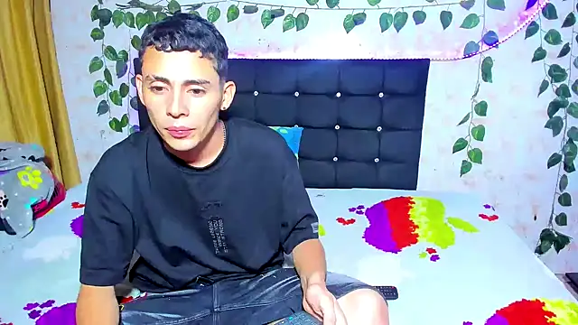 Alexander and Xiao online show from January 18, 2025, 2:25 am