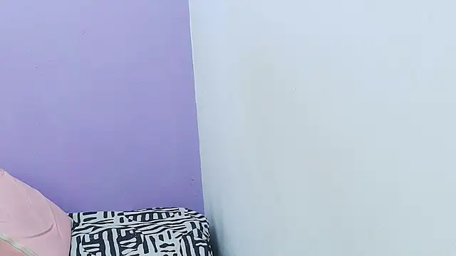 veronica sinner  online show from March 5, 2025, 12:00 pm